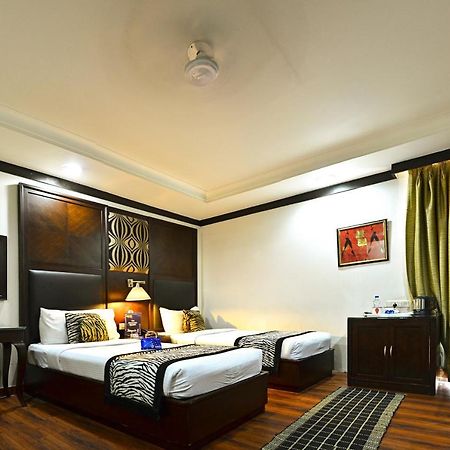 Capital O 2741 Hotel Corporate Point Delhi  Extérieur photo